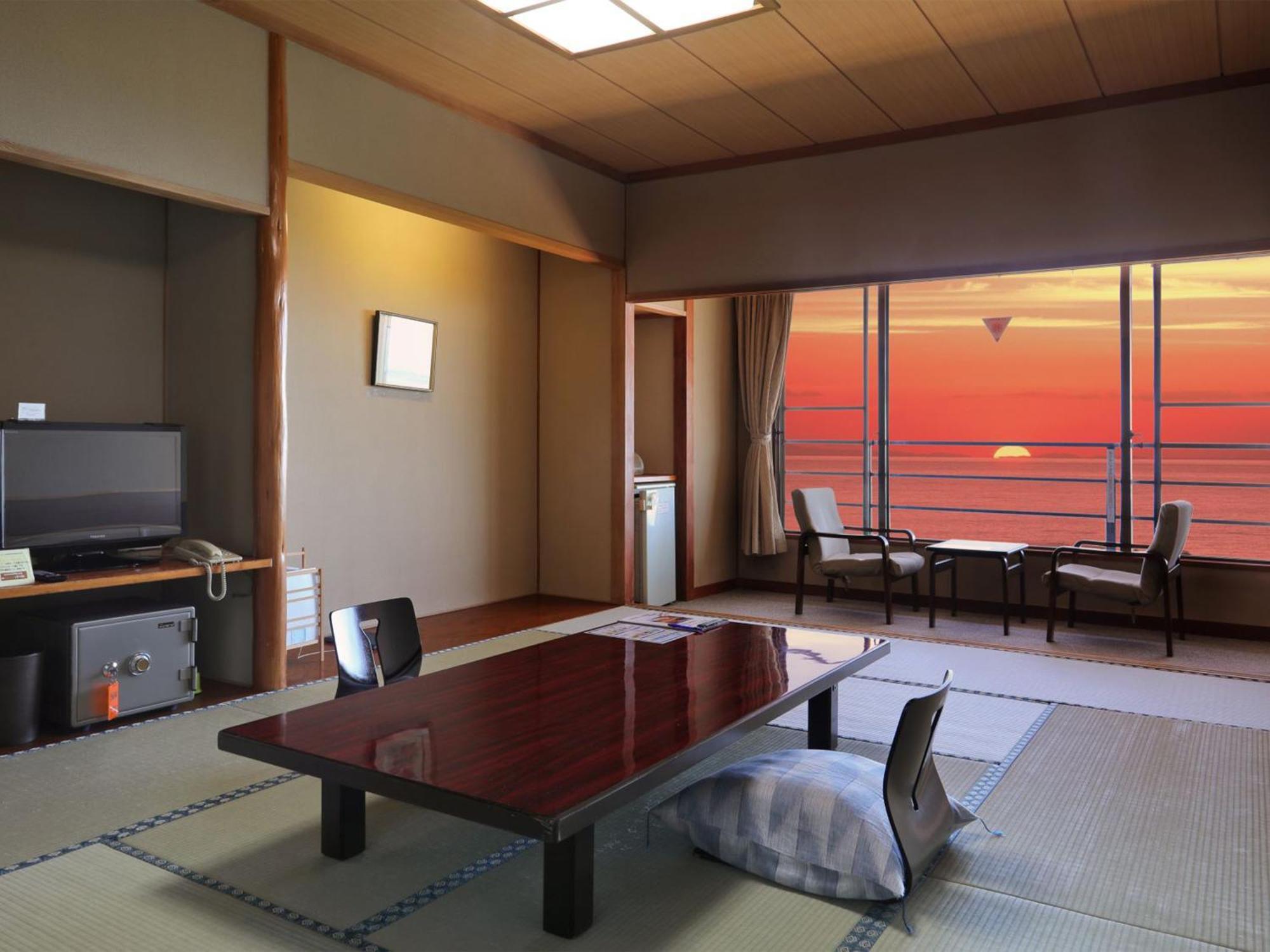 ג'ואטסו Unohama Onsen Royal Hotel Kobayashi מראה חיצוני תמונה